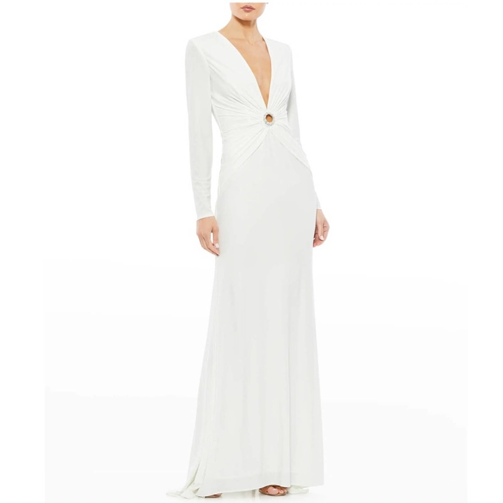 Ieena for Mac Duggal Plunging Long-Sleeve Jersey Keyhole Gown